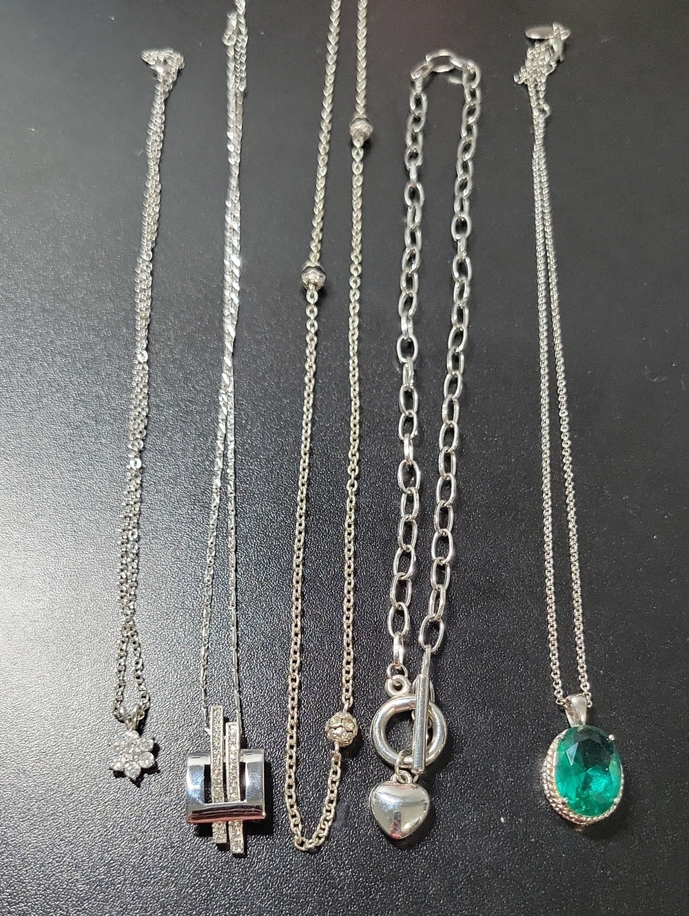 Green Pendant Necklace Lot